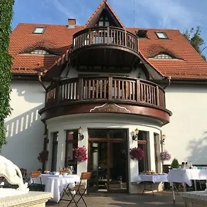 Nocleg ze śniadaniem Dworek Oliwski, Gdańsk